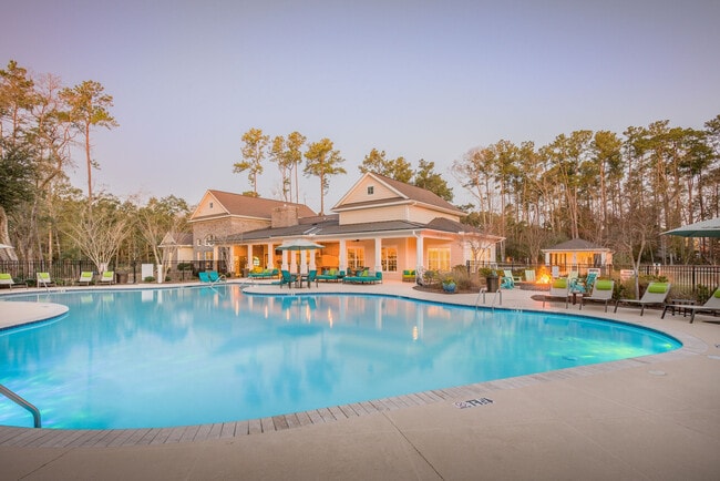 Building Photo - Arbor Village Rental