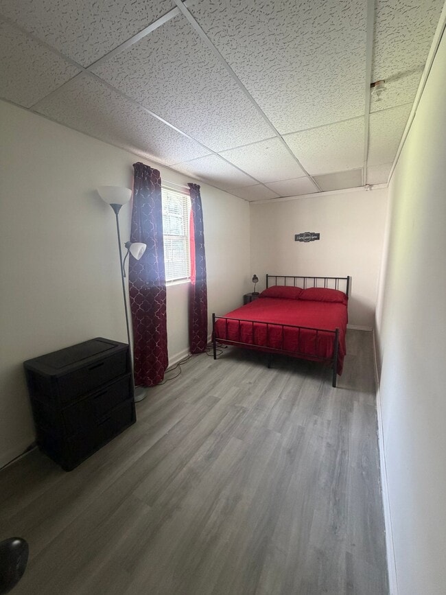 Photo - 298 S Main St Unit 1
