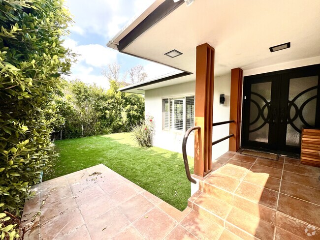 Building Photo - 4340 Sepulveda Blvd Rental