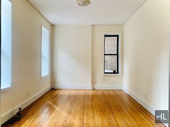 Photo - East 38th Street Unit 5B