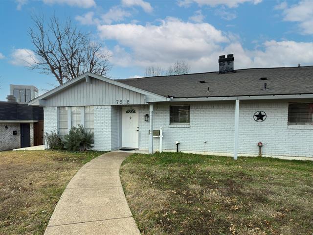 Photo - 7528 Thistle Ln