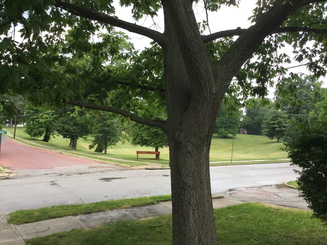 Photo - 1215 Liberty St