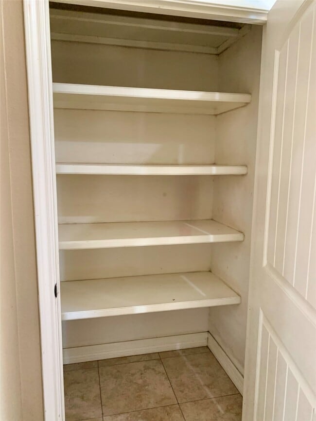 Photo - 2433 Duncan Dr