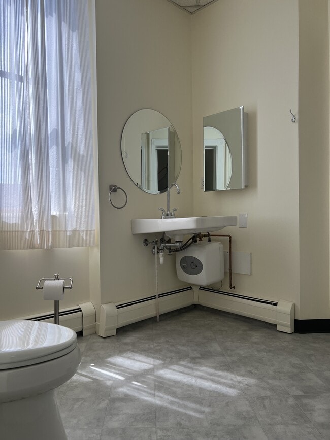 Photo - 24 Common St Unit Suite 306