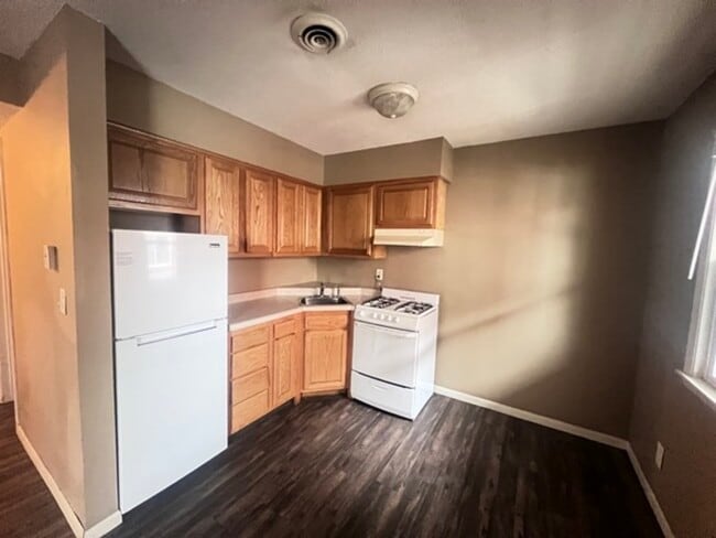 Photo - 711 W Church St Unit Apt 6