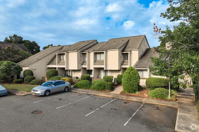 Photo - Shorewood at Raintree Unit n/a