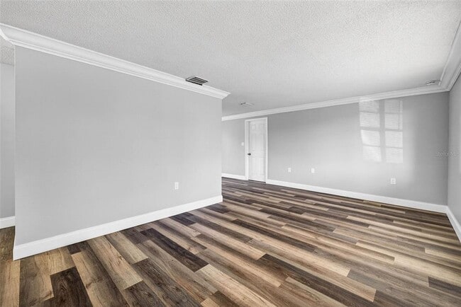 Photo - 7340 Ivanhoe Dr