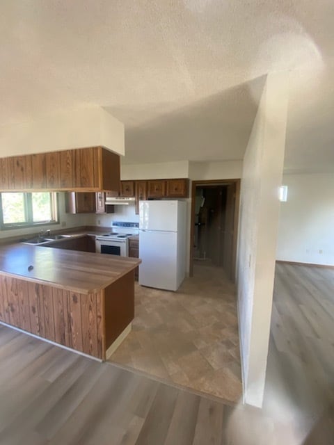 Photo - 339 Aristocrat Dr