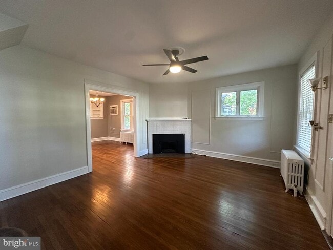 Photo - 817 N Harrison St