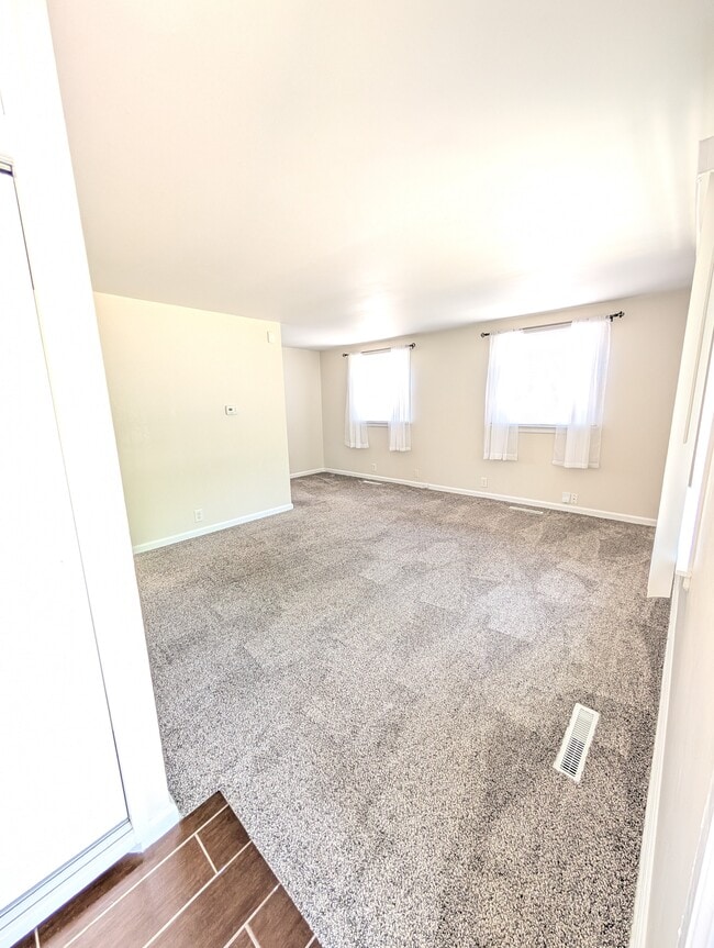 Photo - 3014 Sunnymede Ave
