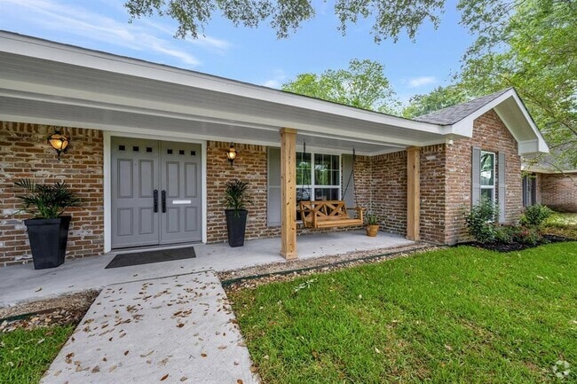 Building Photo - 18403 Point Lookout Dr Rental