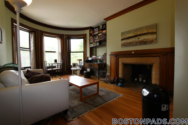 Photo - 849 Beacon St Condo Unit 3