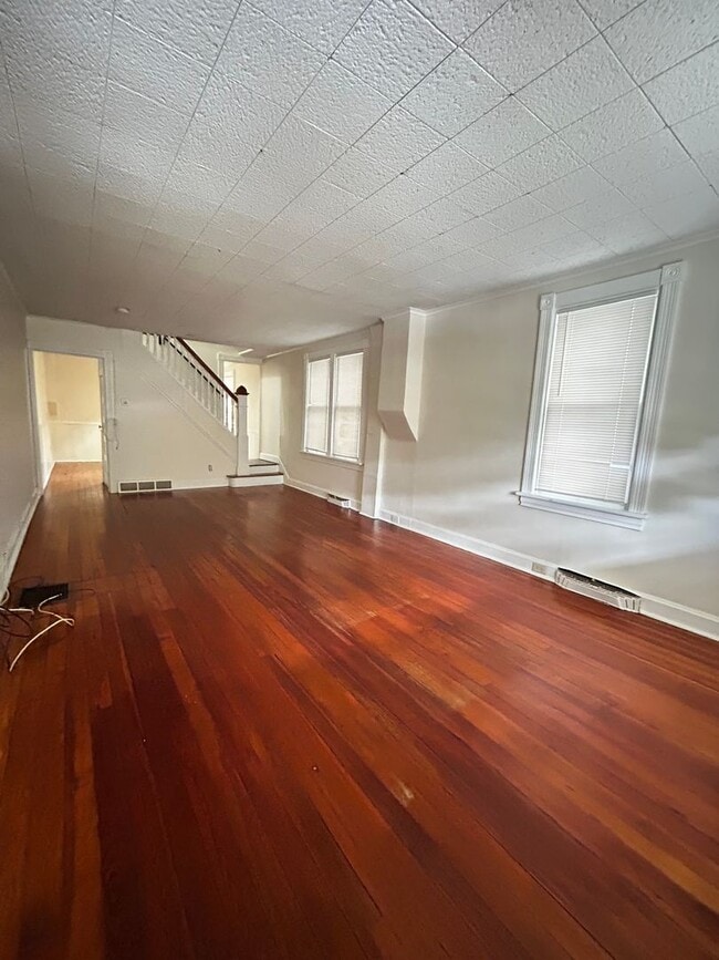 Photo - 3 bedroom, 1 bath, 2 story half double house