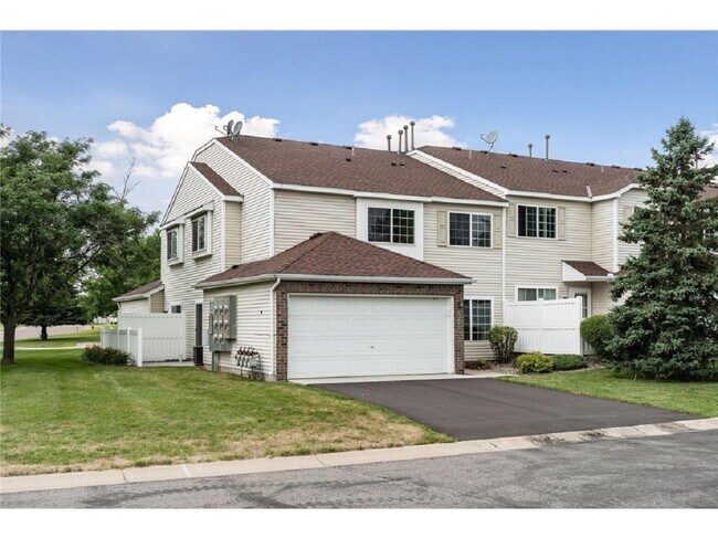 Photo - 15785 Flackwood Trl