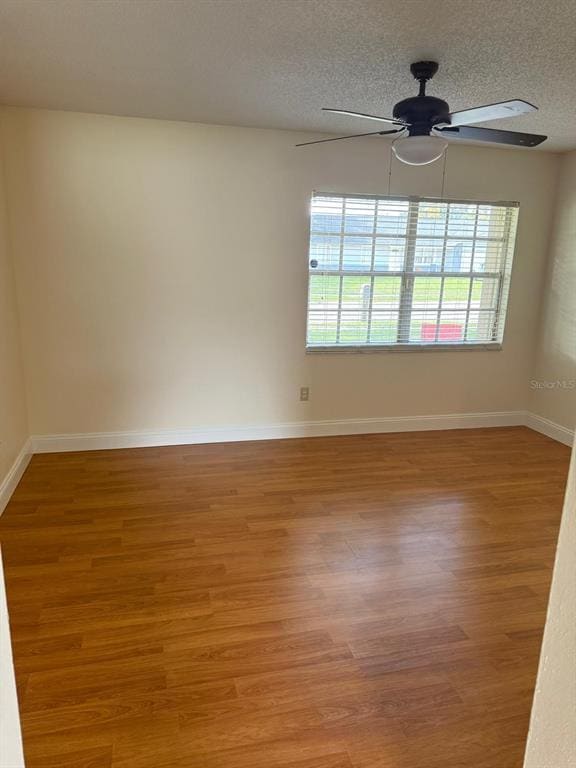 1125 Santa Cruz Way