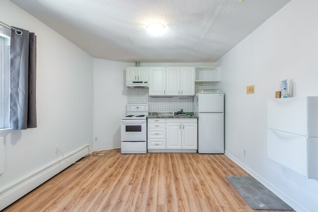 Photo - 198 Dunn Ave Unit 402