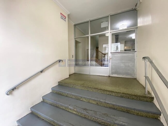 Photo - 235 W 103rd St Unit 5A