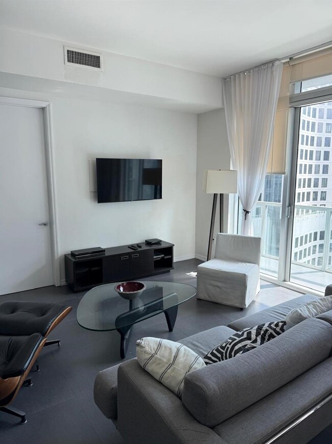 Photo - 55 SE 6th St Unit 4102