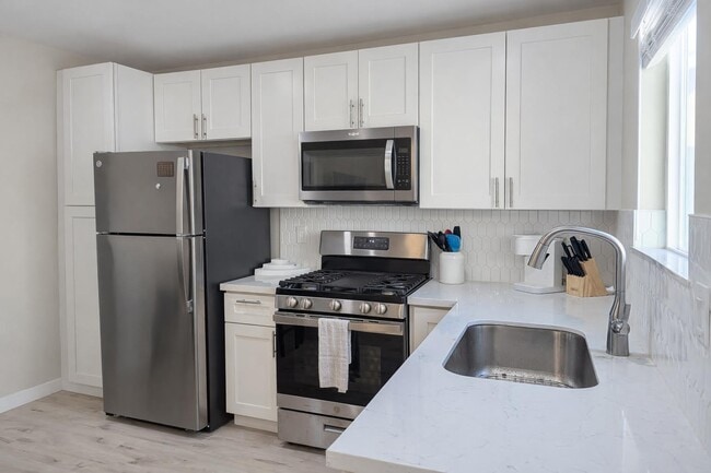 Photo - 350 Rockaway Ave