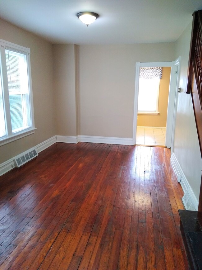 Photo - 513 Hanover St