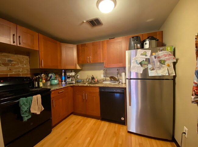 Photo - 413 Massachusetts Ave Unit 4