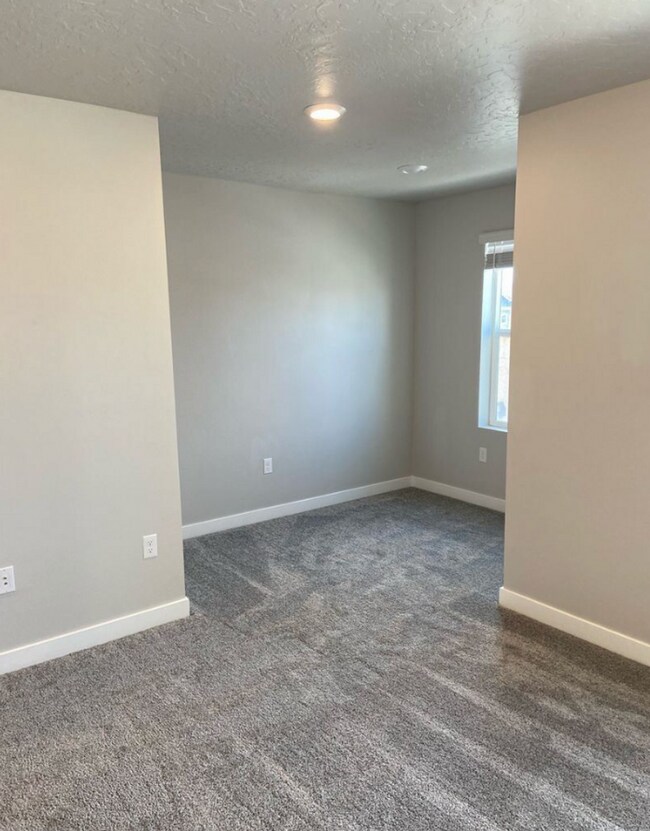 Photo - Lehi townhome for rent!