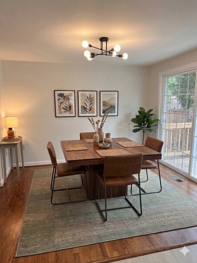 2283 Dosinia Ct