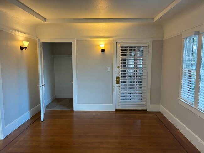 Photo - Charming one-bed, one-bath apartment in Midtown Unit D