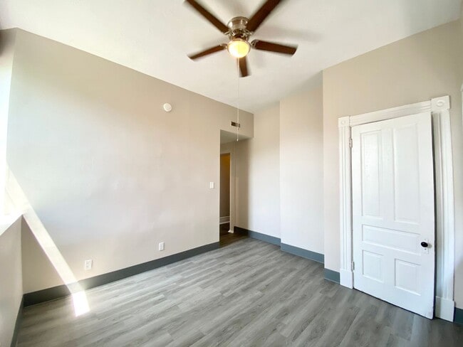 Photo - 211 Bosley St Unit 2