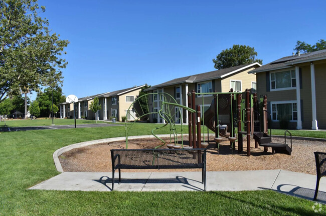 Building Photo - Greenway Village Apartments