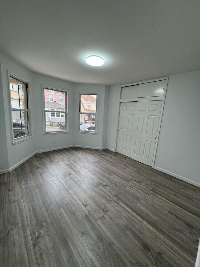50 Tappan St Unit 1st FL.
