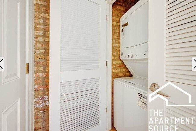 Photo - 2834 N Albany Ave Unit G