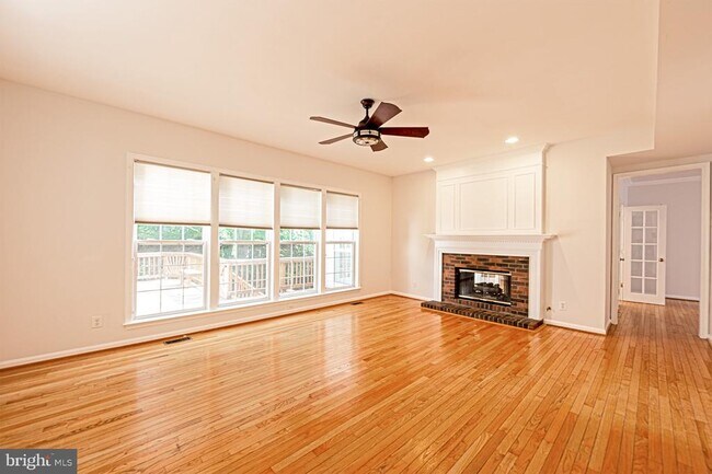 Photo - 47174 Chambliss Ct