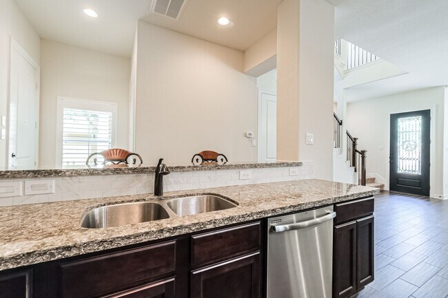 Photo - Furnished 3BR 3 Story Townhome