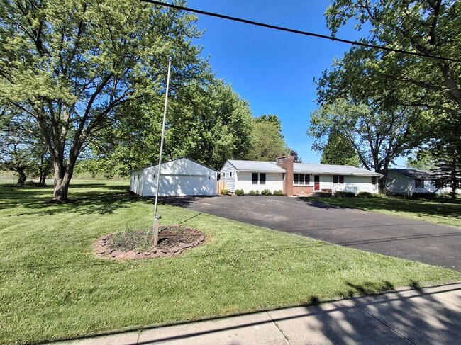 Photo - 3900 Ransomville Rd