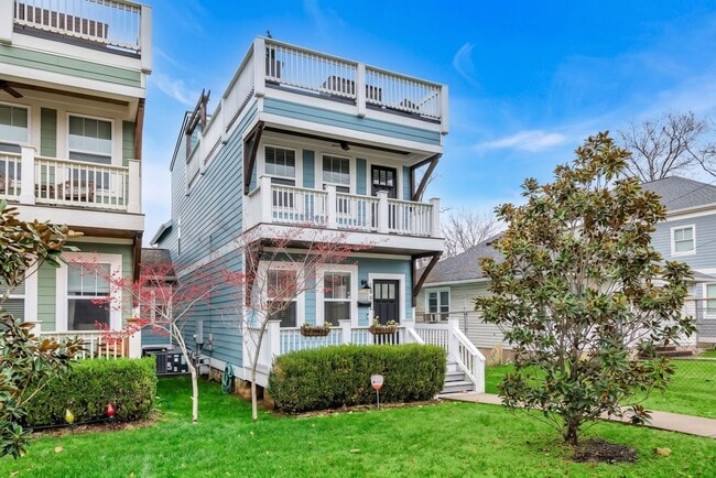 Photo - 1809B 5th Ave N