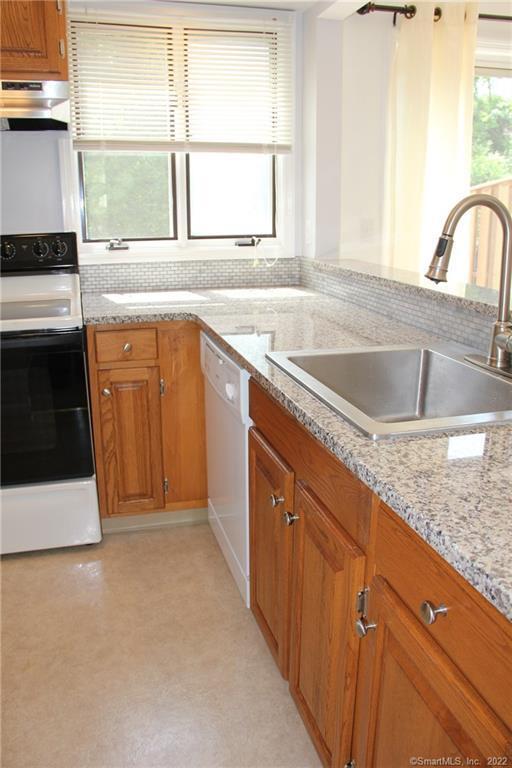 Photo - 5-7 Mannions Ln Unit 21