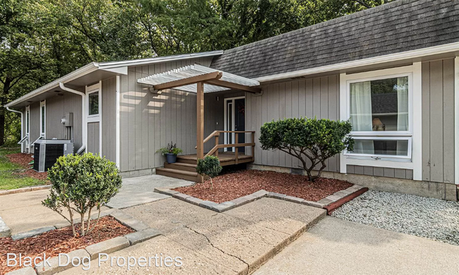 4 br, 1 bath House - 2013 Timber Creek - 4 br, 1 bath House - 2013 Timber Creek