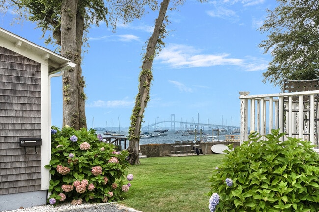 Building Photo - 58 Washington St Unit 5