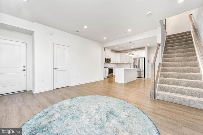 Building Photo - 4627 Olivine Dr