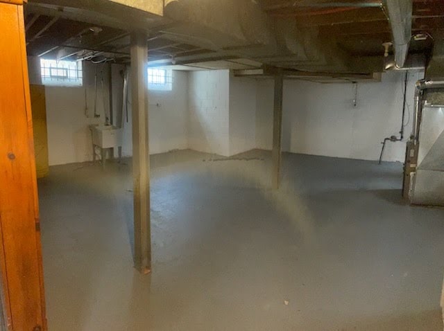 Photo - 12110 Laing St