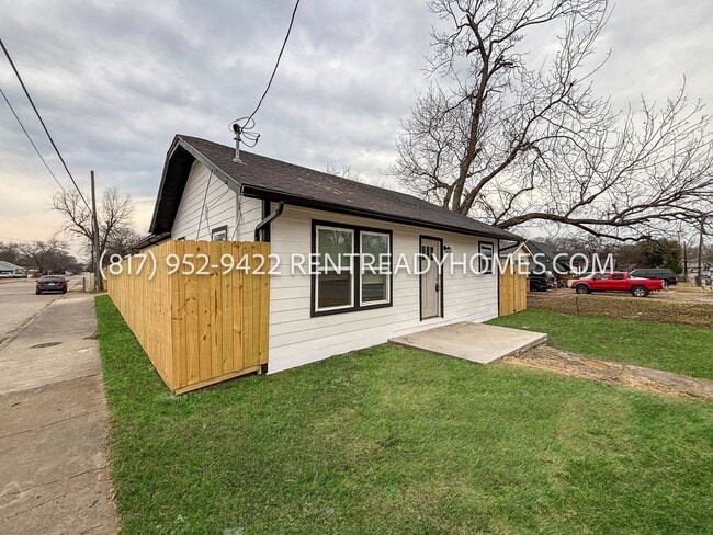 Photo - 1446 E Ann Arbor Ave