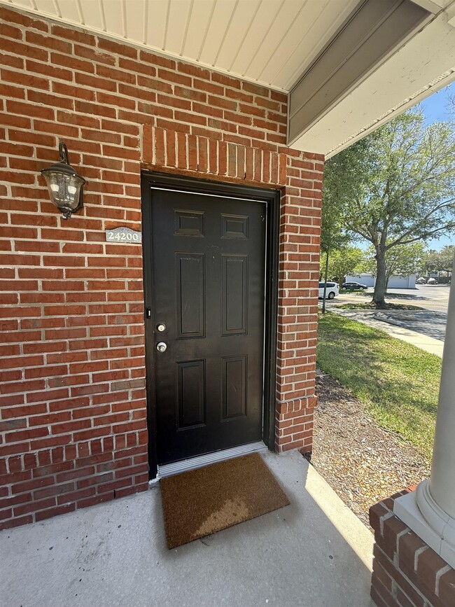 Photo - 24200 Harbour Vista Cir