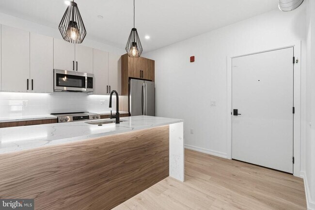 Photo - 1232 Chancellor St Unidad 3A