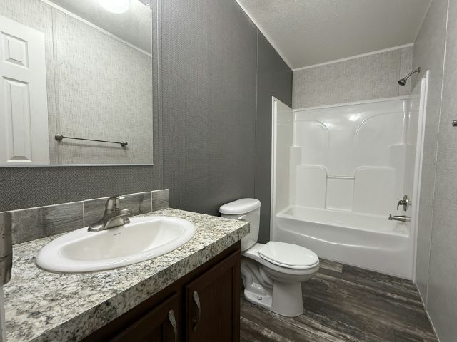 Photo - 12130 US Hwy 41 S