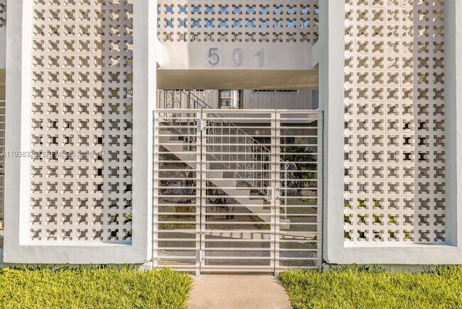 Photo - 501 NE 82nd Terrace Unit 8