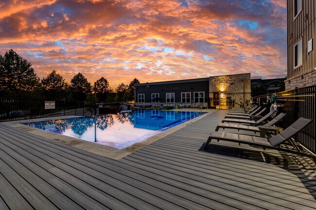 Photo - The Oaks at Ben White