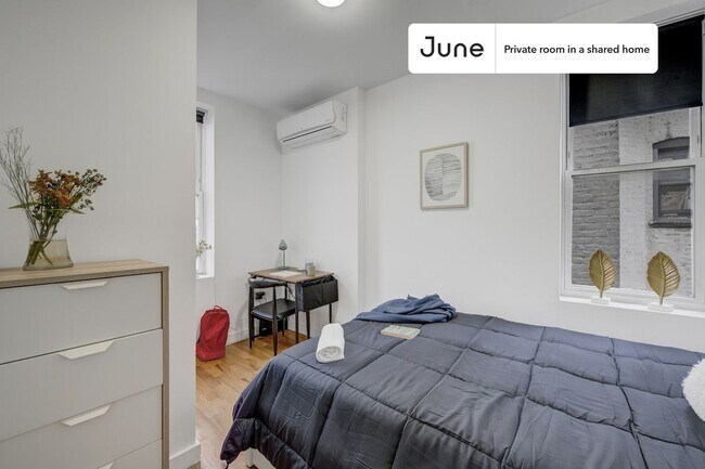 Photo - Room in Shared 5.0 bed/1.5 bath home