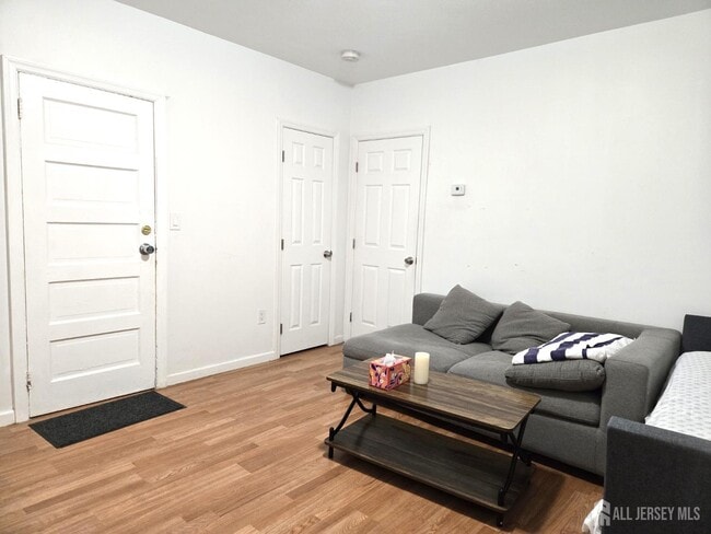 Photo - 54 Harvey St Unit 1