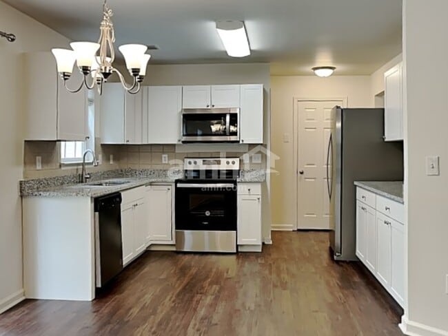 Photo - 113 Ridgebrook Way